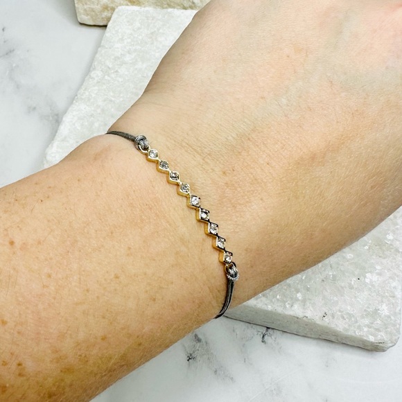 NEW! Jules Smith Delicate Gray Pavé Double-Strand Cord Bracelet - Picture 3 of 17